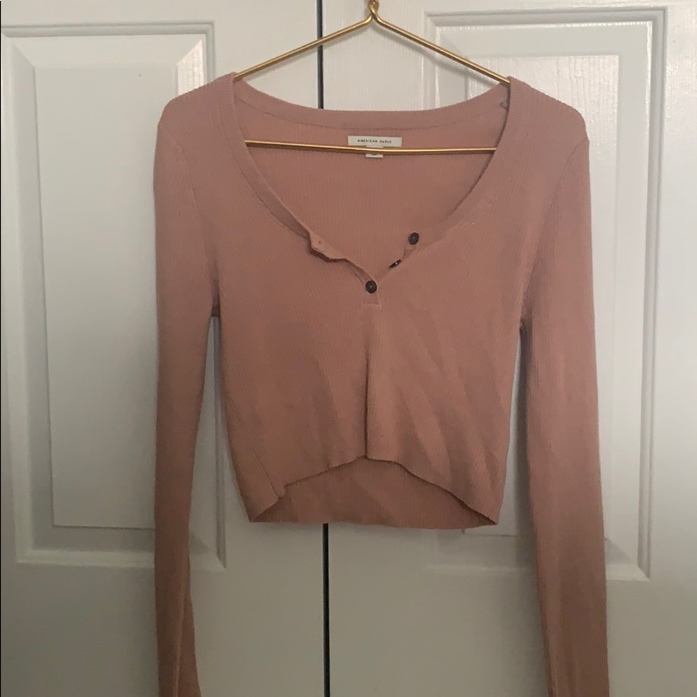Long sleeve cropped shirt!